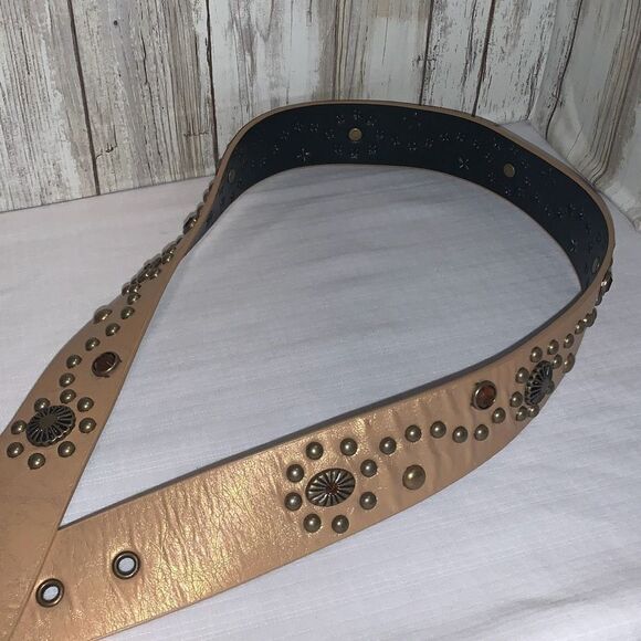 Vintage 90s Y2K Tan Studded BoHo belt Size Large - Picture 3 of 14